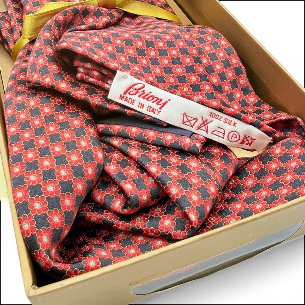 Brioni Micro Geometric Silk Tie Pocket Square Box Set Red Navy Italy Handmade XL